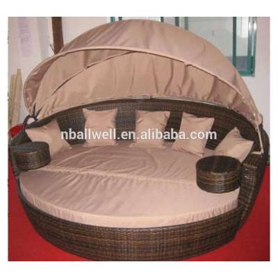 Wholesale AWRF8001B outdoor round pool sofa bed form China manufacturer with canopy,outdoor round sofa bed