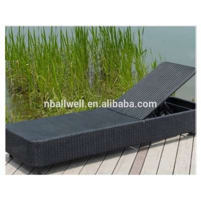 Promotion AWRF6092 leisure design used poolside sunbed rattan plastic sun lounger stock available,plastic sun lounger